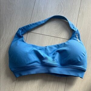 DFYNE sport bra